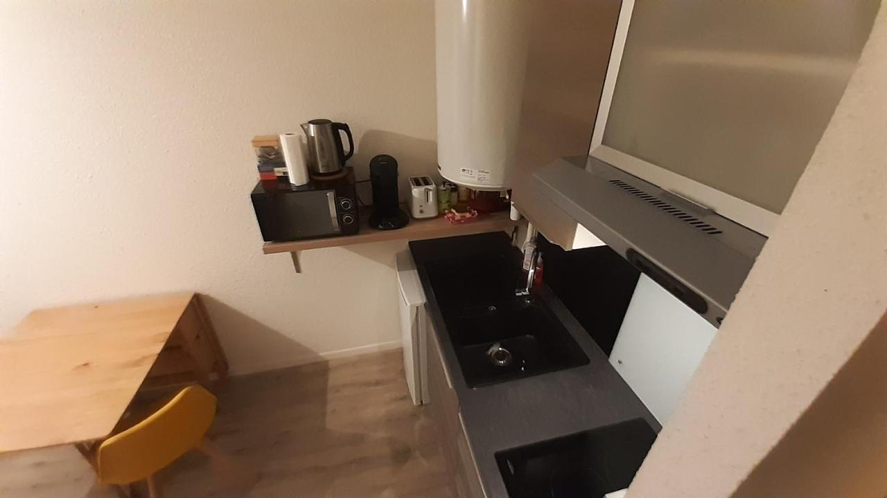 Studio 202 Au 15 Rue Battant A Безансон Экстерьер фото